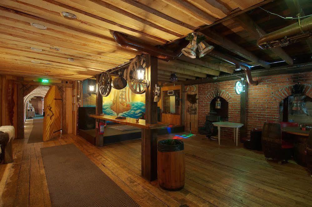 Viking Motel Hangö Exteriör bild